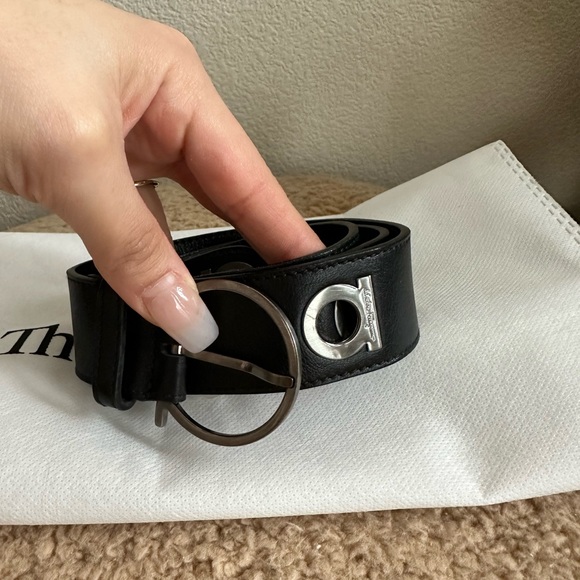 Ferragamo | Leather Gancini Belt - Picture 3 of 9